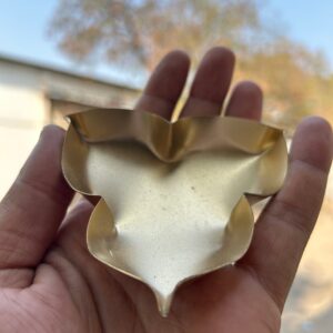 3 sided brass lotus, 3 inches metal urli