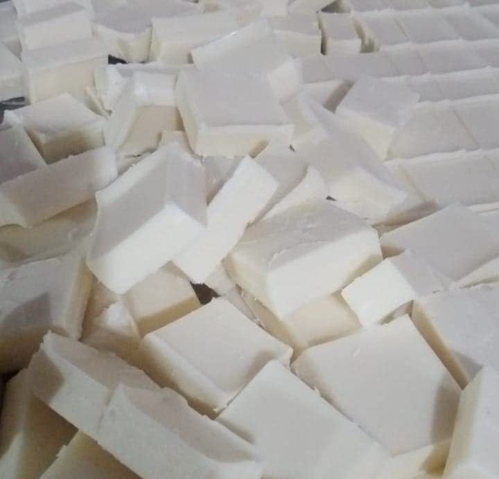 soft soy wax (jar wax)