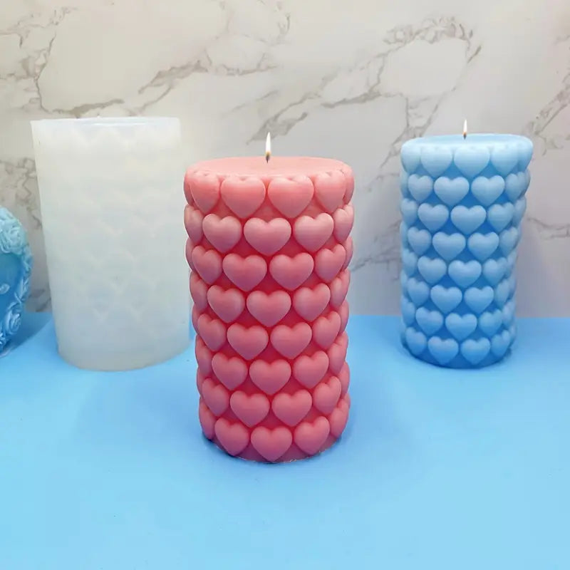 round pillar with heart